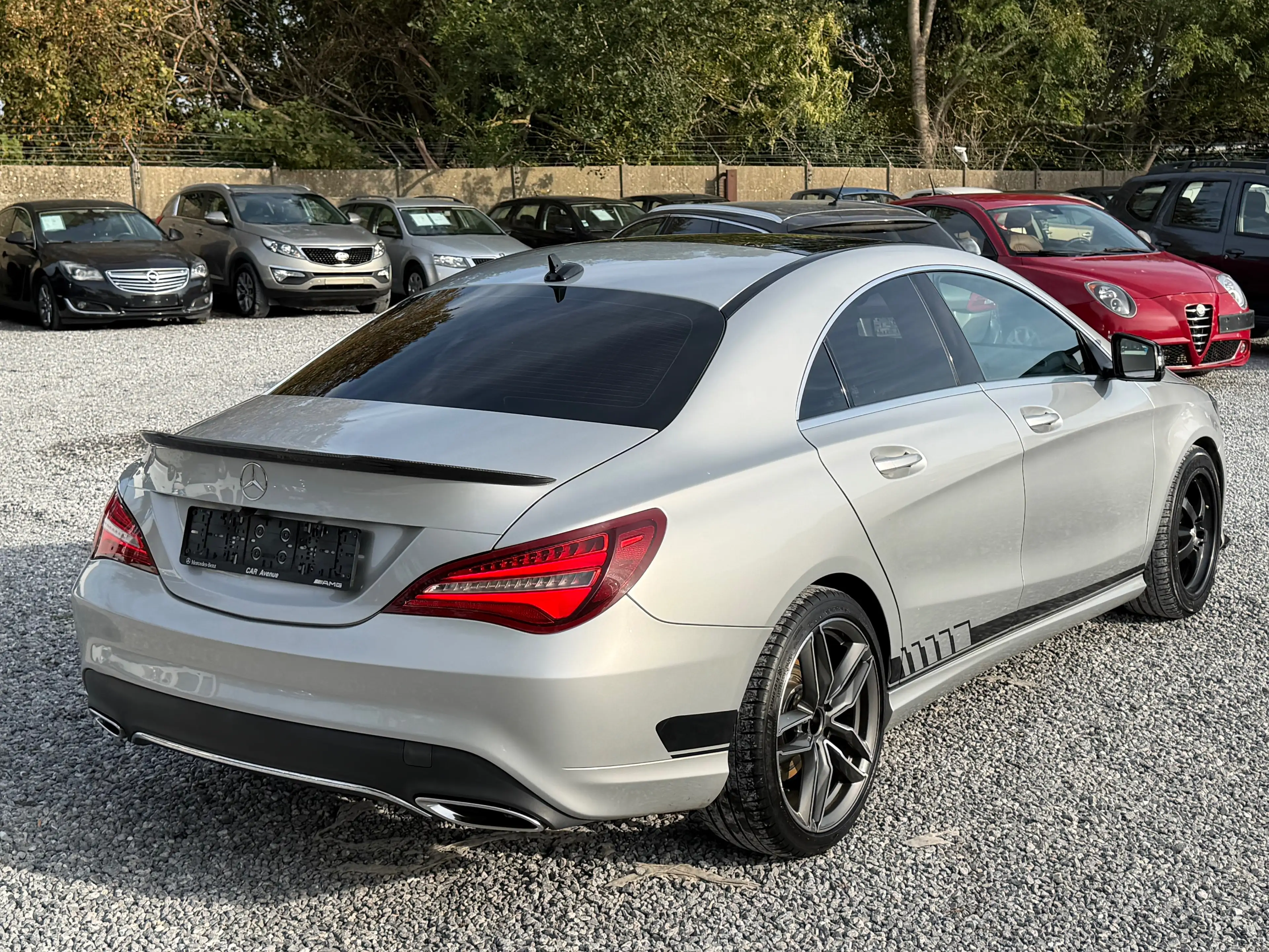 Mercedes-Benz CLA 180 d - FULL LED - Facelift - Toit Pano — photo 3