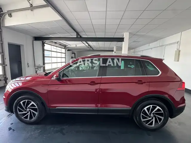Volkswagen Tiguan view 9