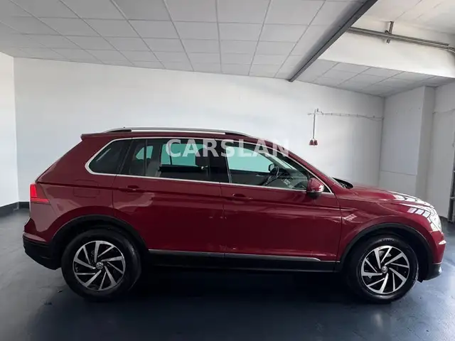 Volkswagen Tiguan view 8