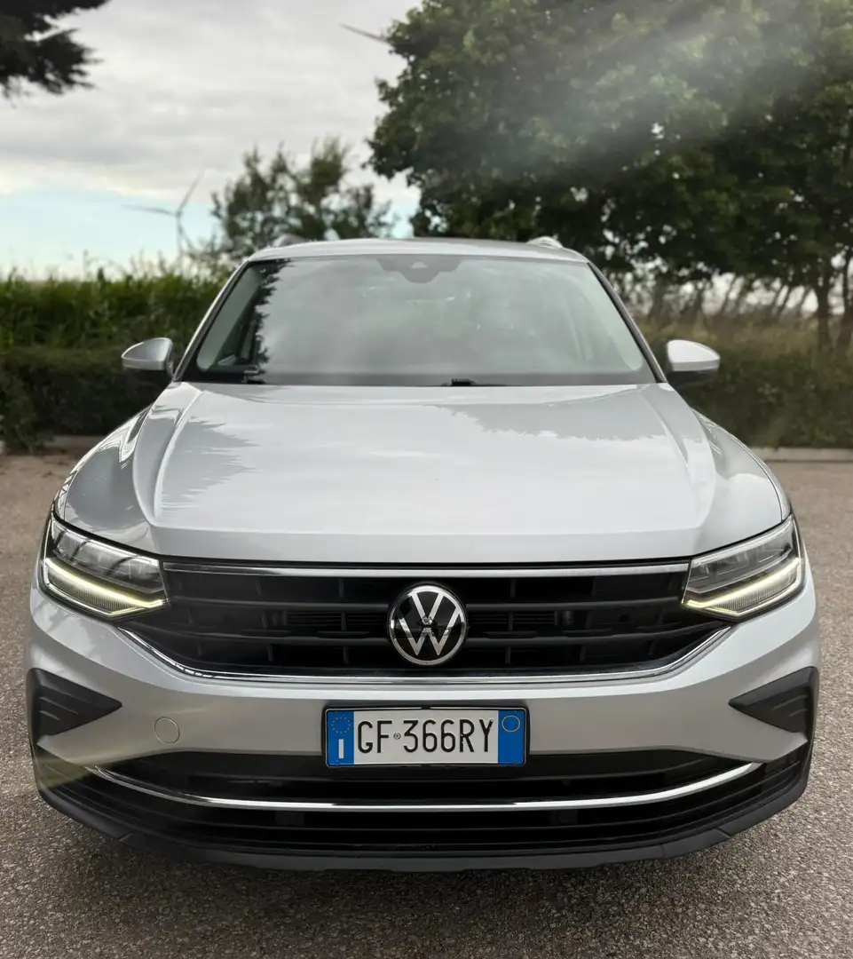 Volkswagen Tiguan 2.0 tdi Life 150cv dsg Grigio - 2