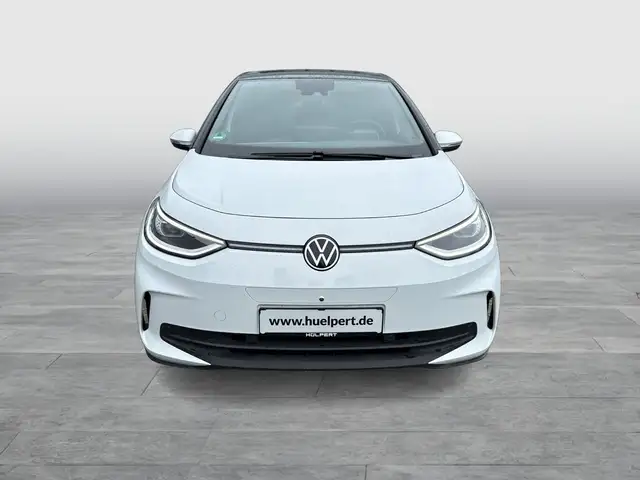 Volkswagen ID.3 view 4