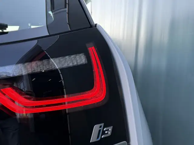 BMW I3 view 13