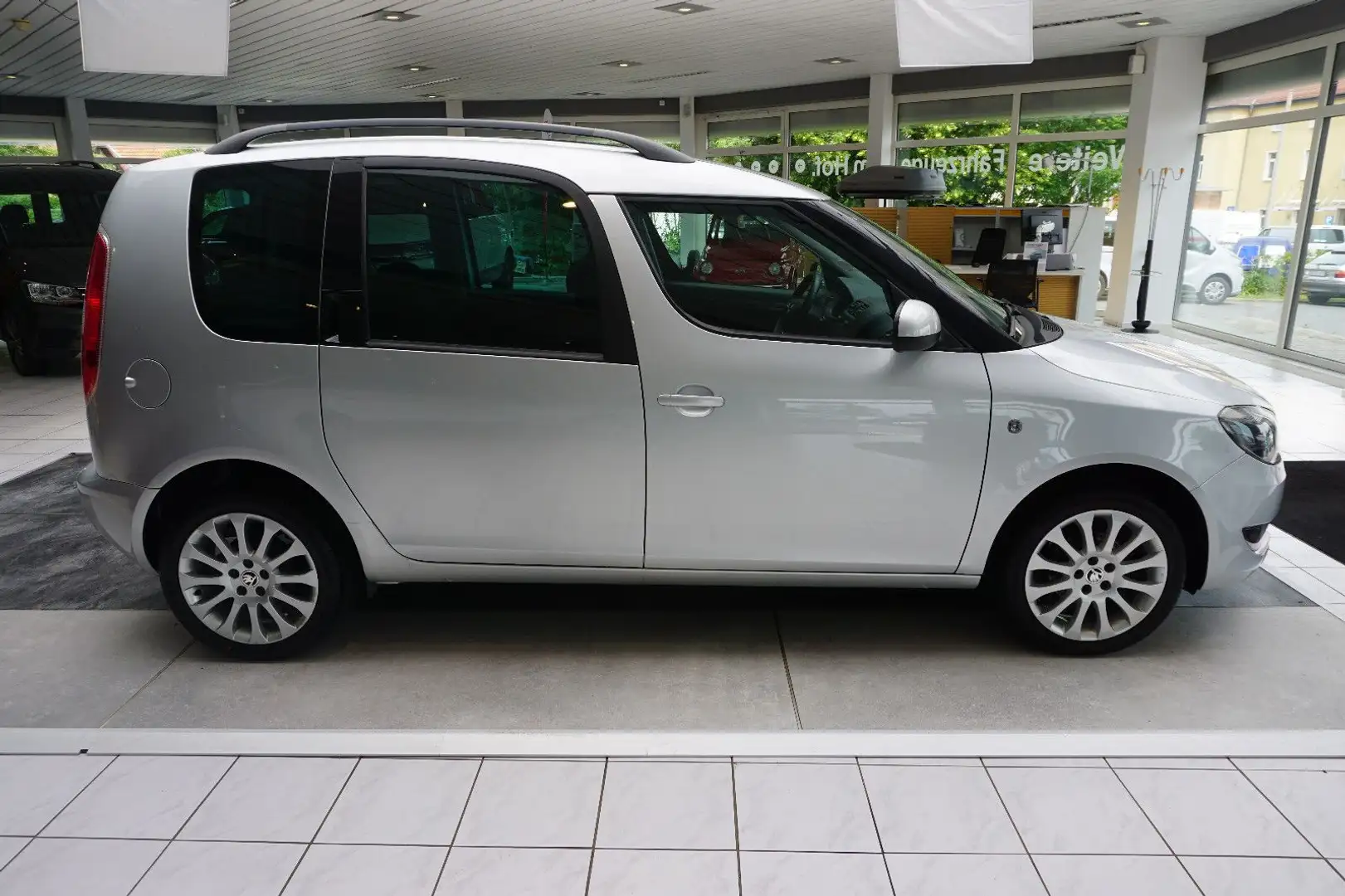 Skoda Roomster Best of KLIMAAUTOMATIK, SITZHEIZUNG, BC Ezüst - 2