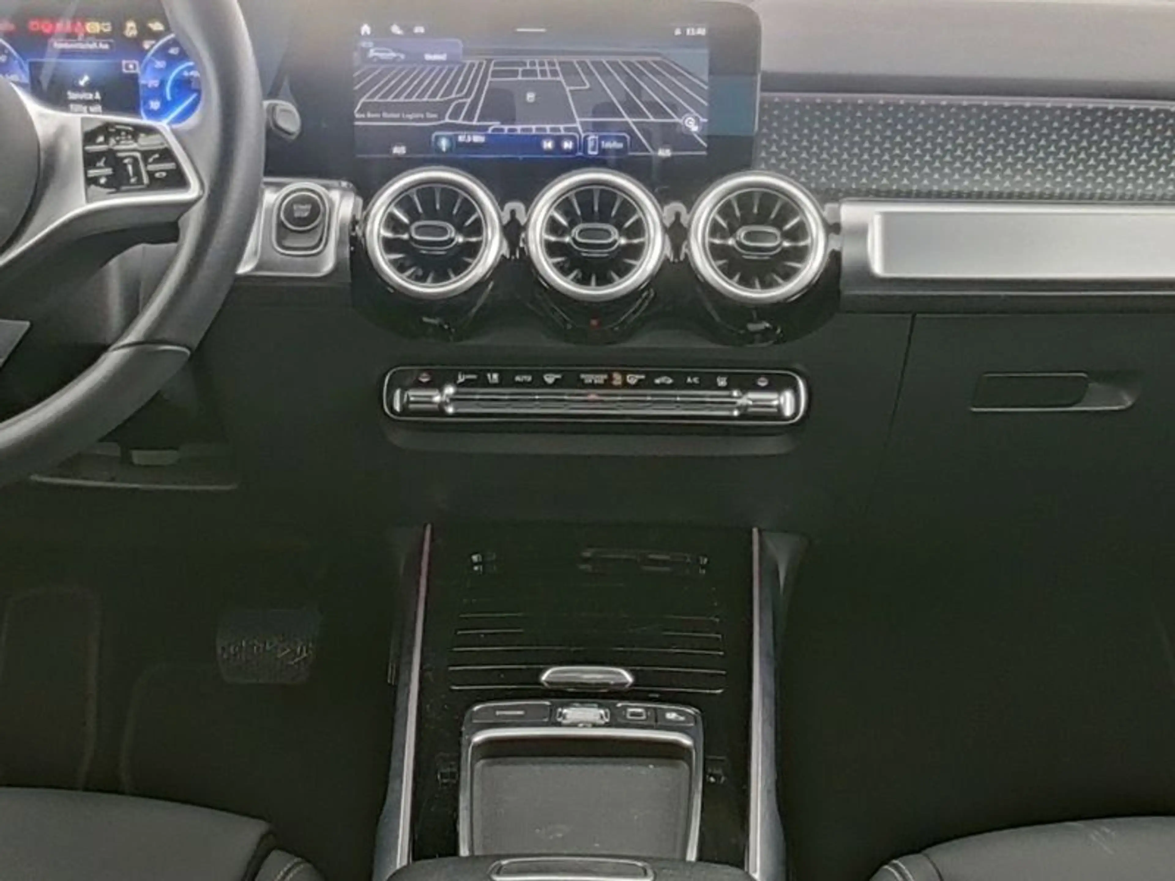 Mercedes-Benz EQB 350 4M PROGRESSIVE-ADVANCED+ SOUND HANDSFREE — photo 6