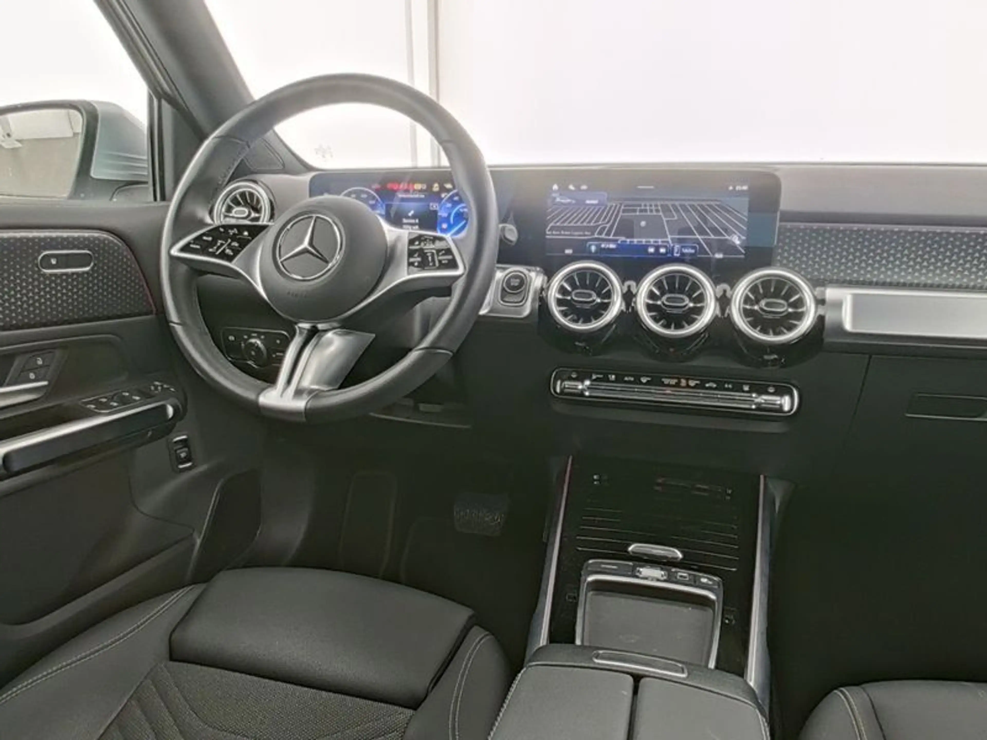 Mercedes-Benz EQB 350 4M PROGRESSIVE-ADVANCED+ SOUND HANDSFREE — photo 7