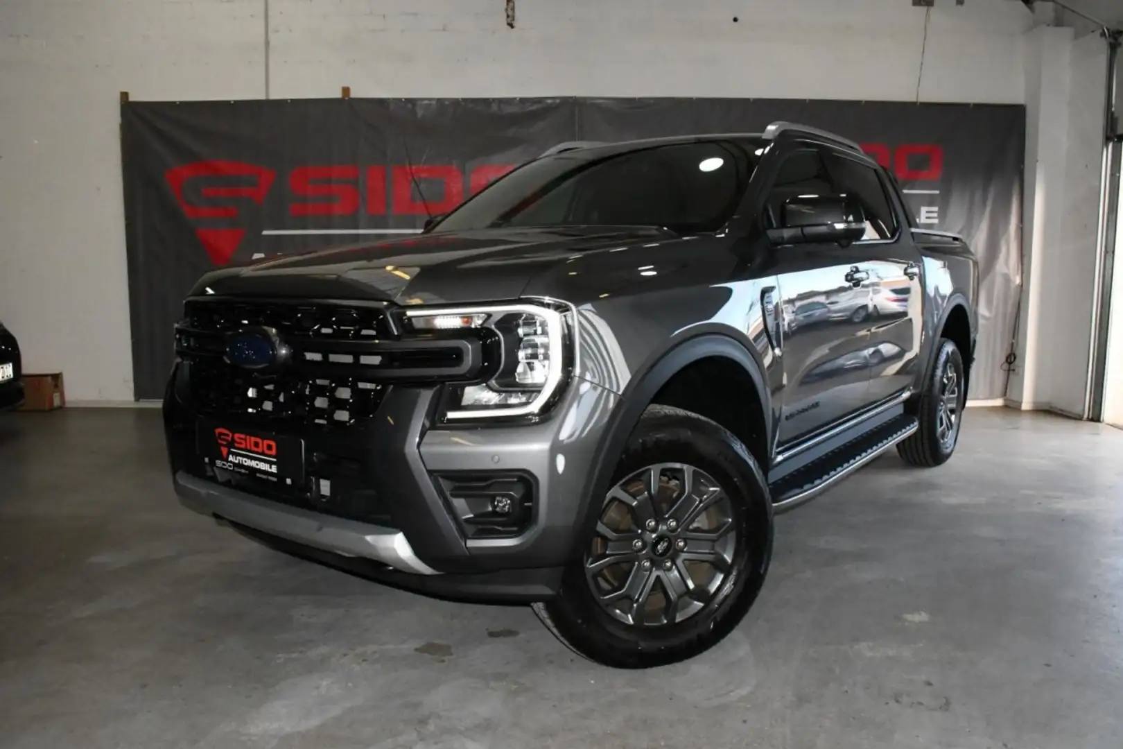 Ford Ranger Wildtrak e-4WD ACC*360*B&O*TW*KEY*AHK* Klima Navi Grau - 1