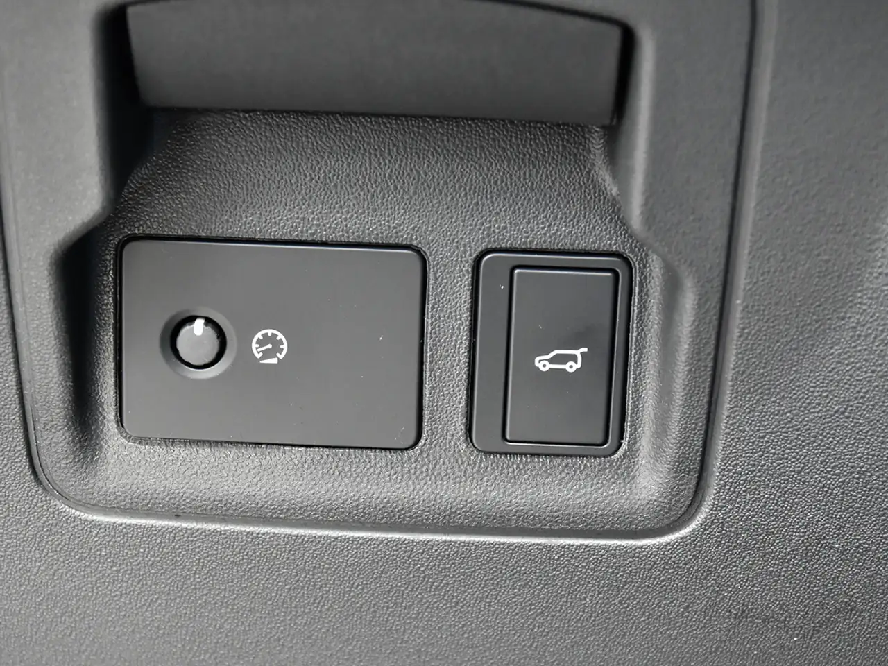 Land Rover Range Rover Velar снимка Land Rover Range Rover Velar