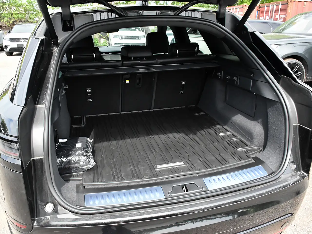 Land Rover Range Rover Velar снимка Land Rover Range Rover Velar