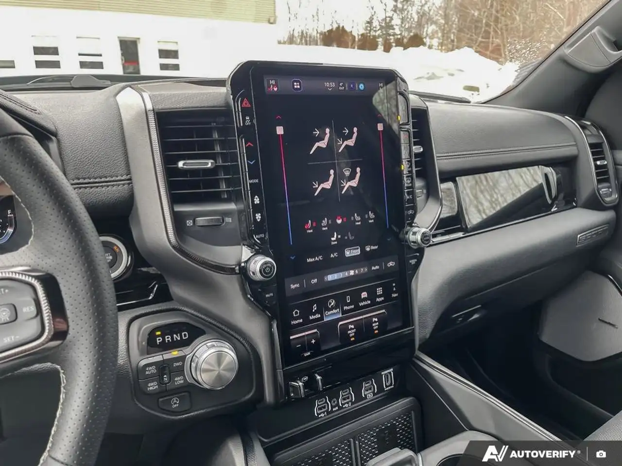 RAM 1500 снимка RAM 1500