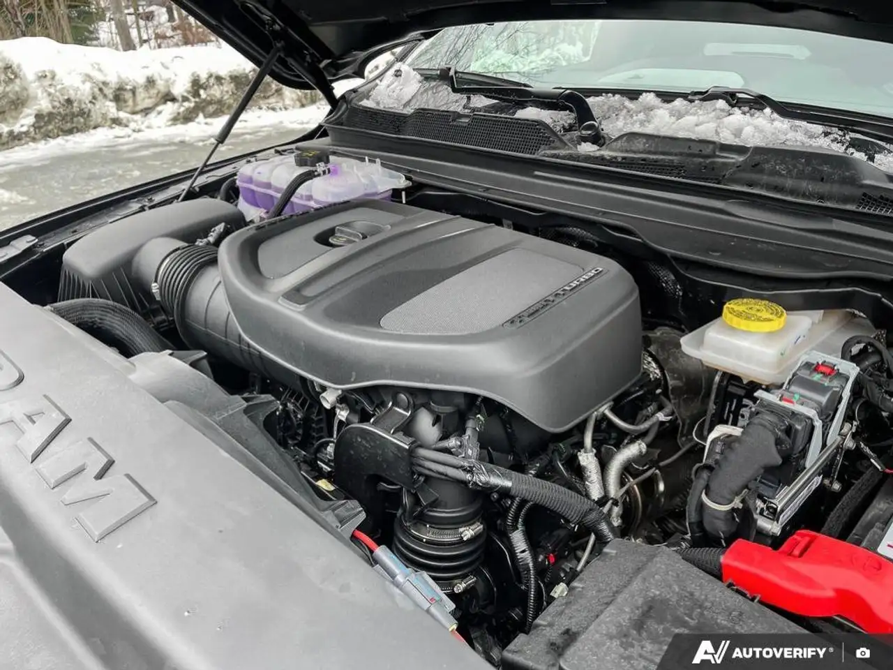RAM 1500 снимка RAM 1500