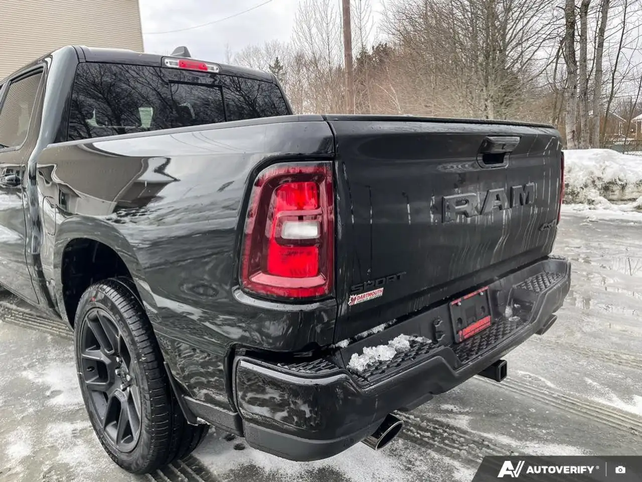 RAM 1500 снимка RAM 1500