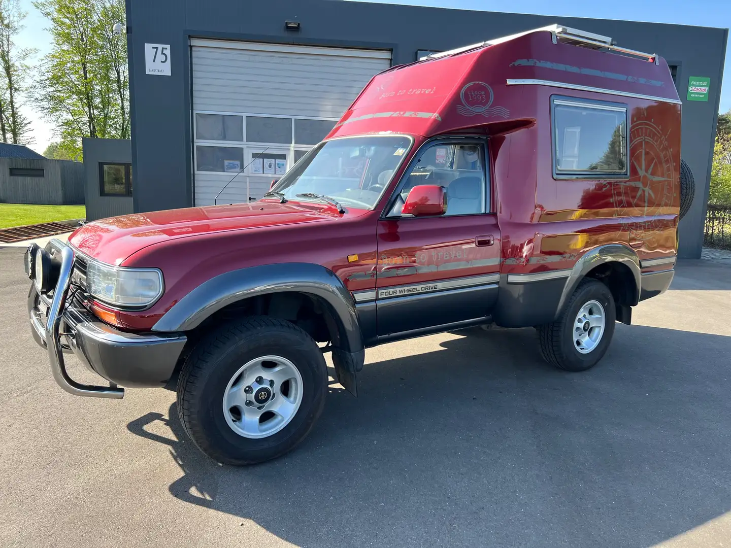 Toyota Land Cruiser HDJ80 12V mobilhome / kampeerwagen Rood - 1