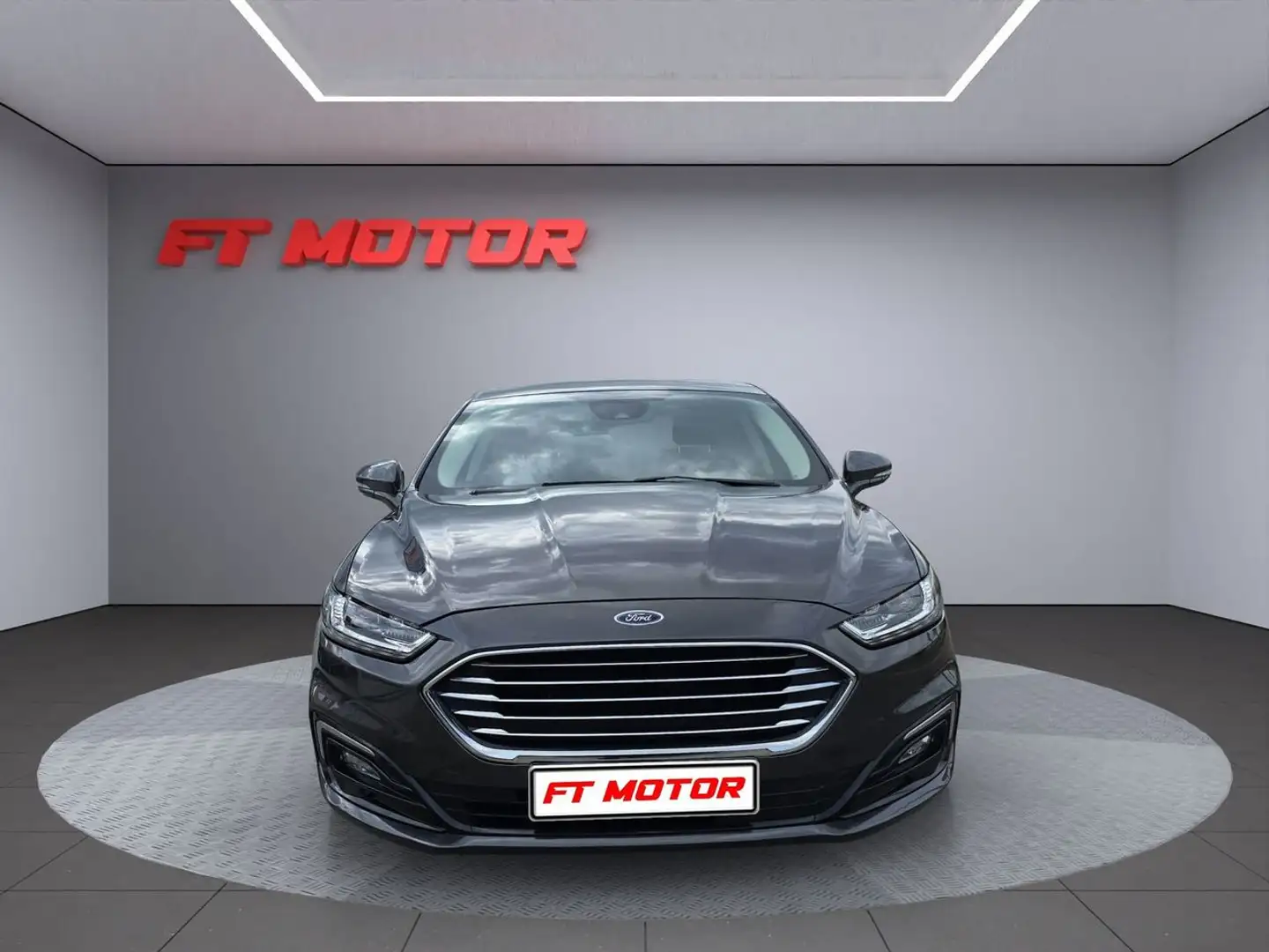 Ford Mondeo Sportbreak 2.0 HEV Titanium Gris - 2