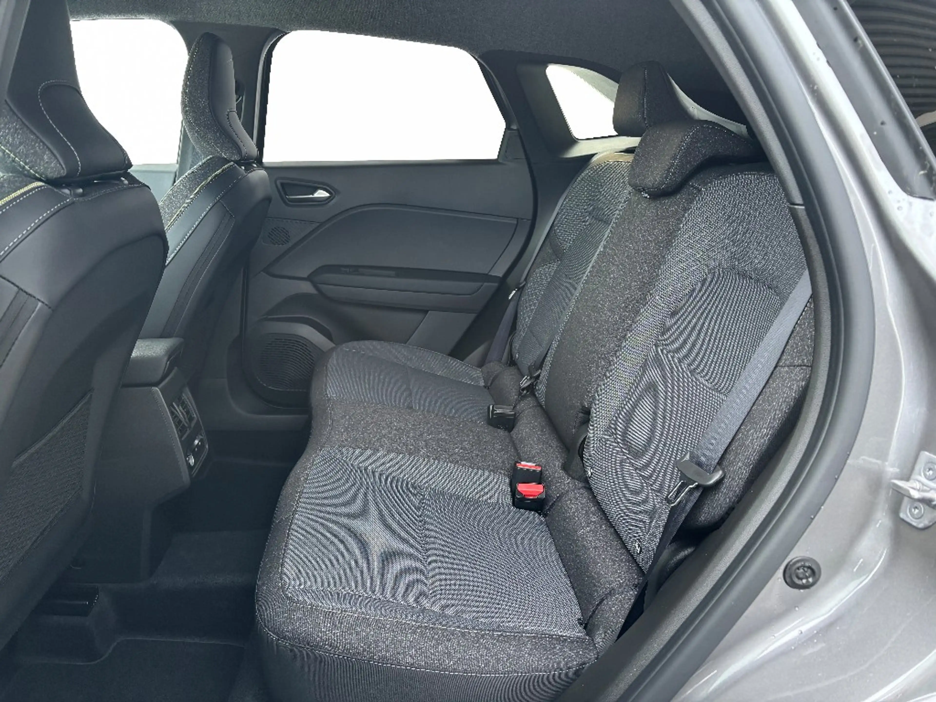 Mitsubishi Grandis Intro Edition 1.3 T*AUTOMATIK*LED-LICHT* — photo 12