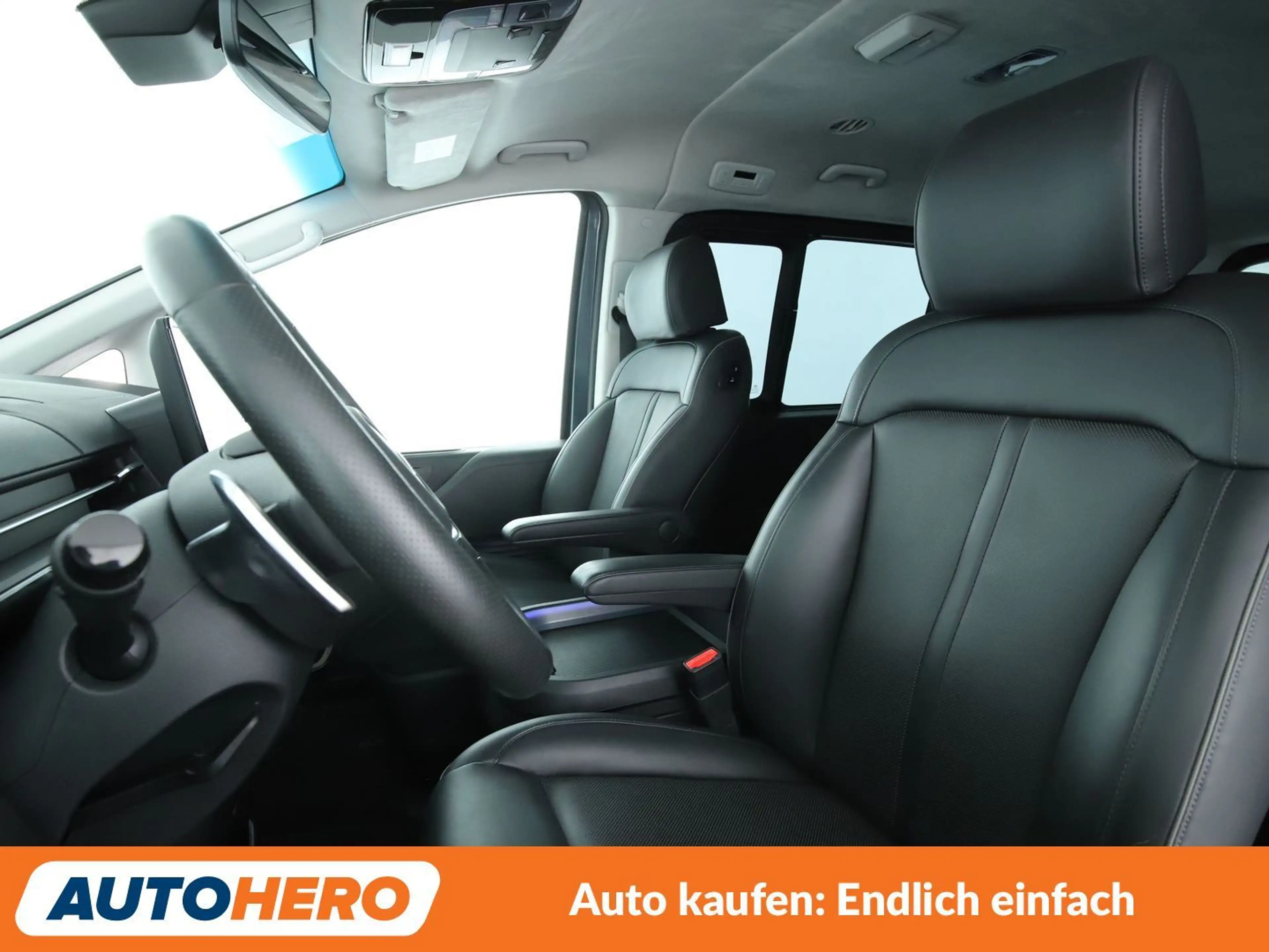 Hyundai STARIA 2.2 CRDi Signature 4WD Aut*NAVI*LED*ACC*CAM*AHK* — photo 10