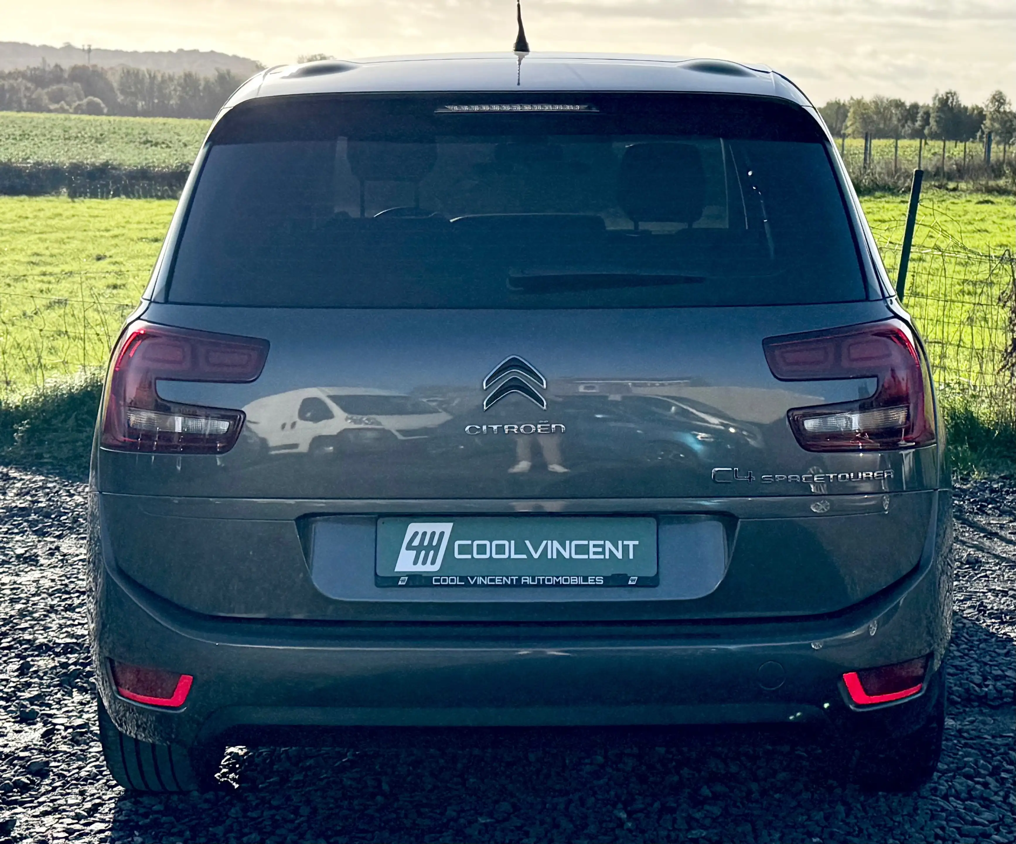 Citroen Grand C4 SpaceTourer 7Places - GPS - Airco - CarPlay — photo 5