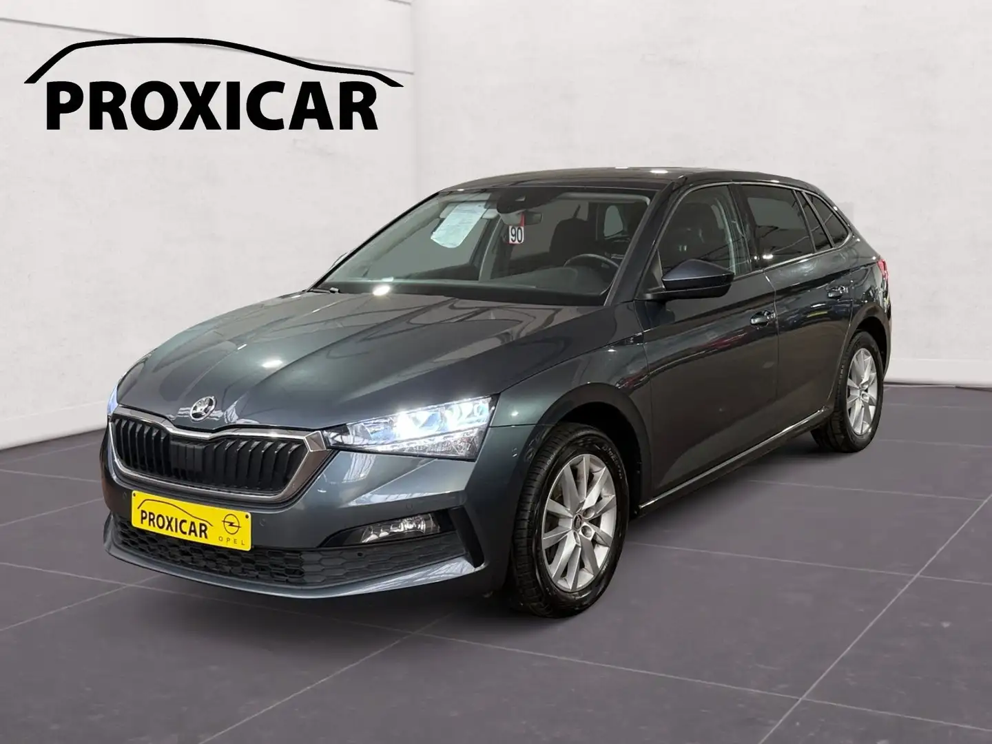 Skoda Scala 1.6 116cv TDi Ambition Automatique Carplay*Cruise Gris - 1
