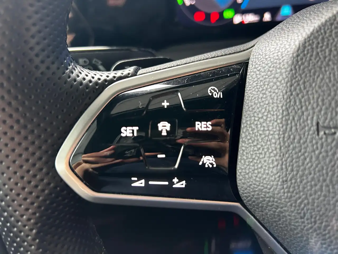 Volkswagen Golf Standard Model — photo 10