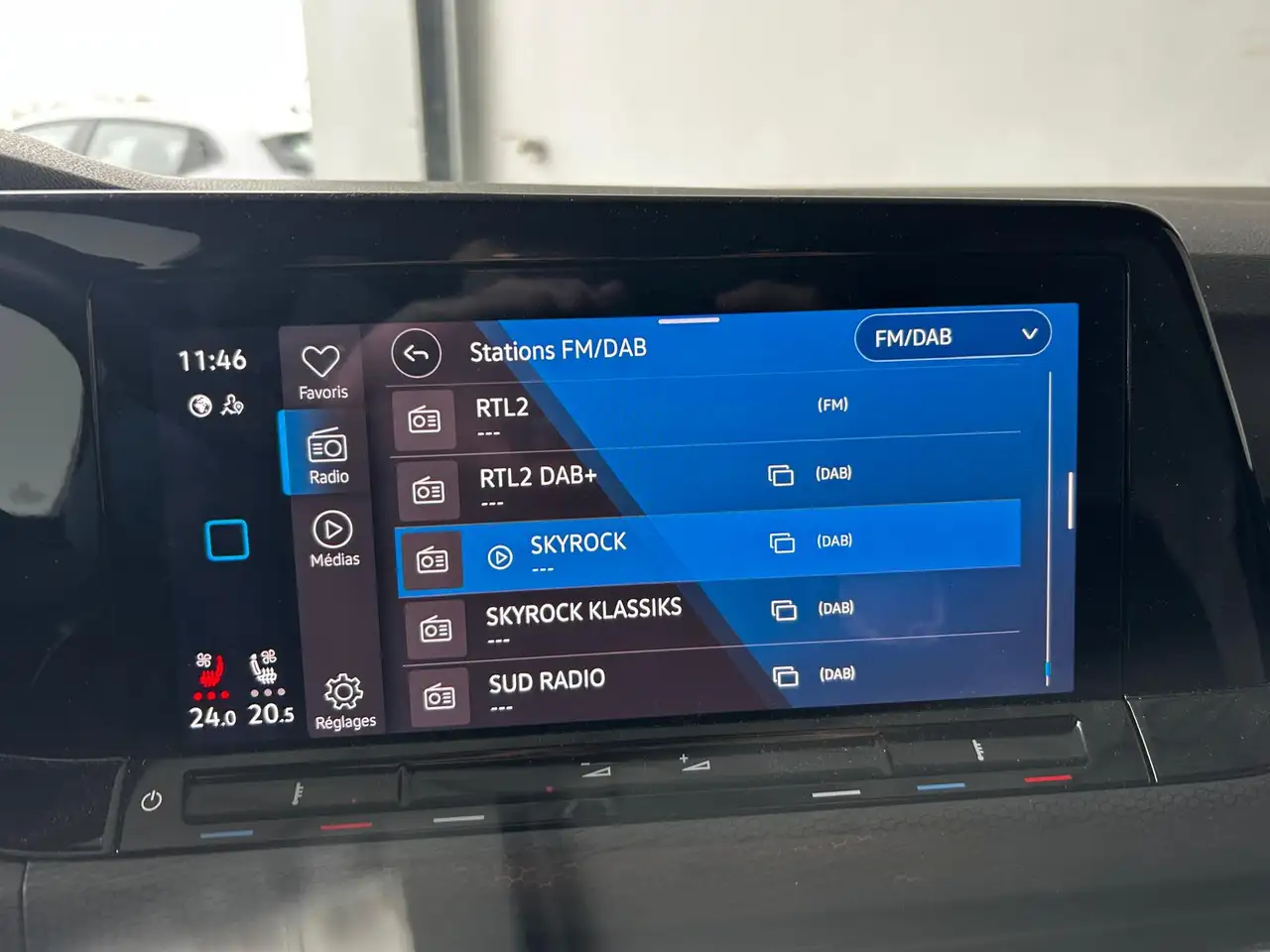 Volkswagen Golf Standard Model — photo 15
