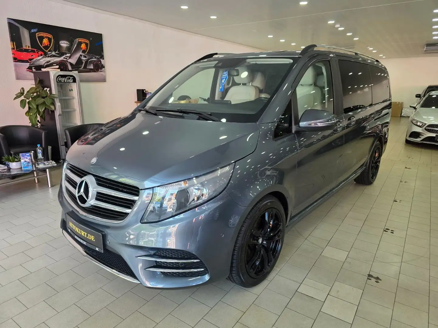 Mercedes-Benz V 220 V -Klasse lang 7.Sitzer Burmester Garantie Šedá - 1