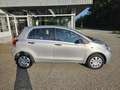 Toyota Yaris 1,0 VVT-i Luna Silber - thumbnail 4