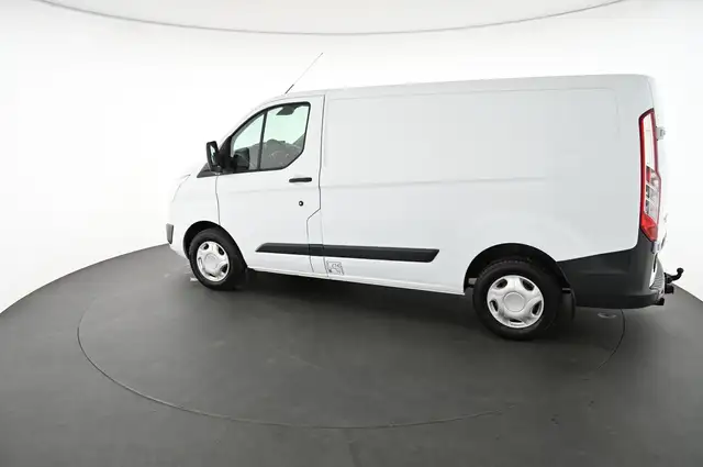 Ford Transit Custom view 7