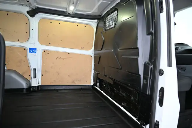 Ford Transit Custom view 28