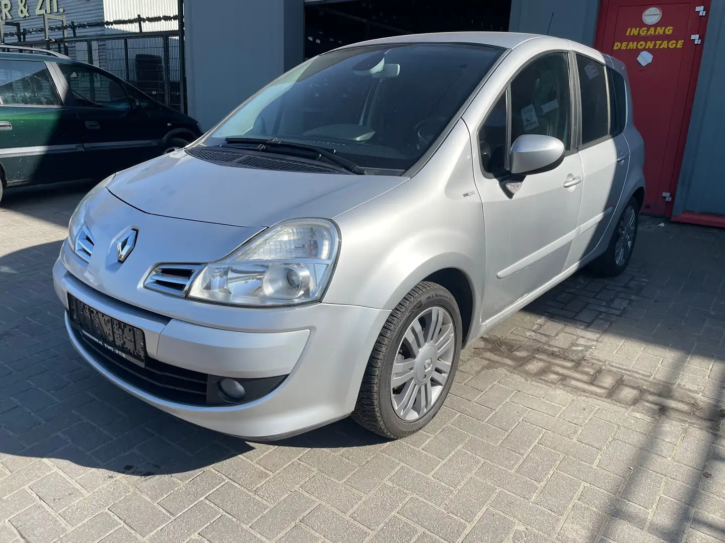 Renault Modus 1.2 TCE Night & Day Argent - 1