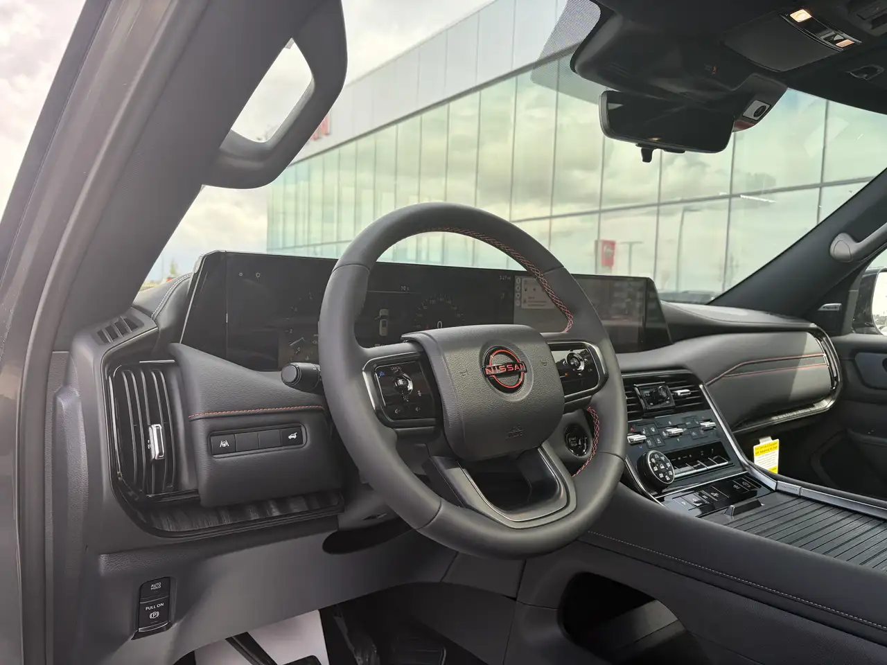 Nissan Armada снимка Nissan Armada