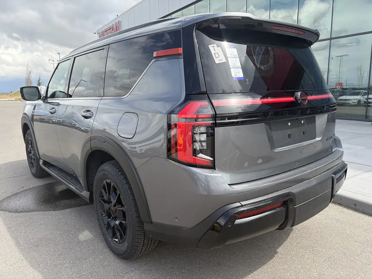 Nissan Armada снимка Nissan Armada