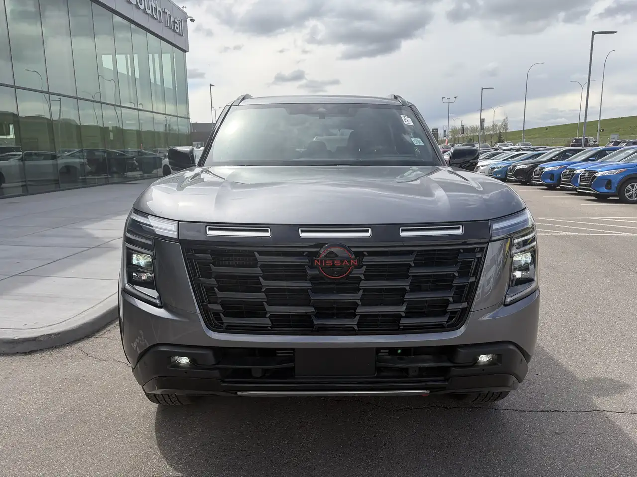 Nissan Armada снимка Nissan Armada
