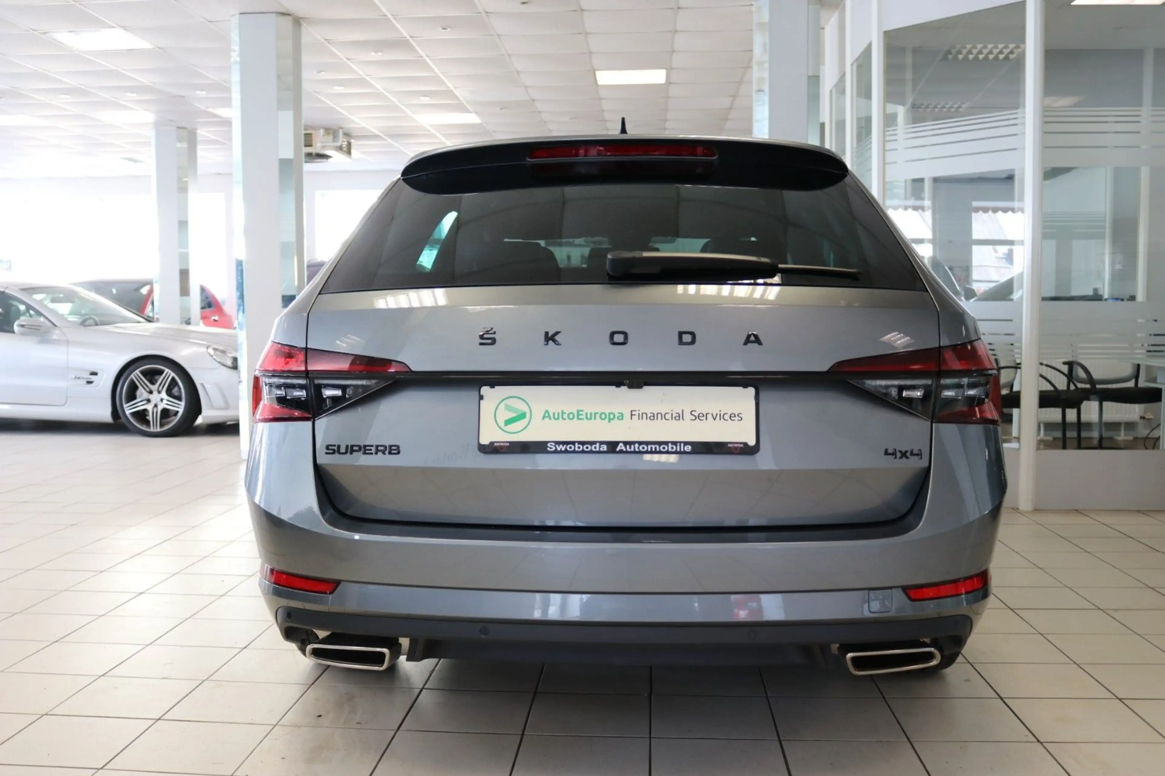 Skoda Superb Combi Sportline DCC Pano Kamera Memory — photo 7