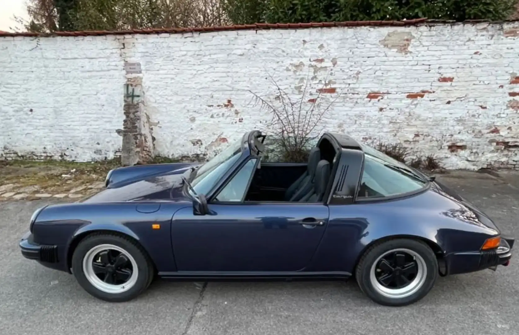 Porsche 911 3.2 Targa Zwart - 2