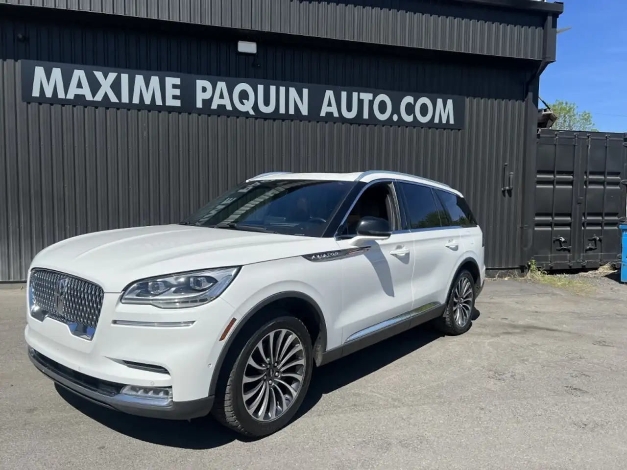 Lincoln Aviator снимка Lincoln Aviator