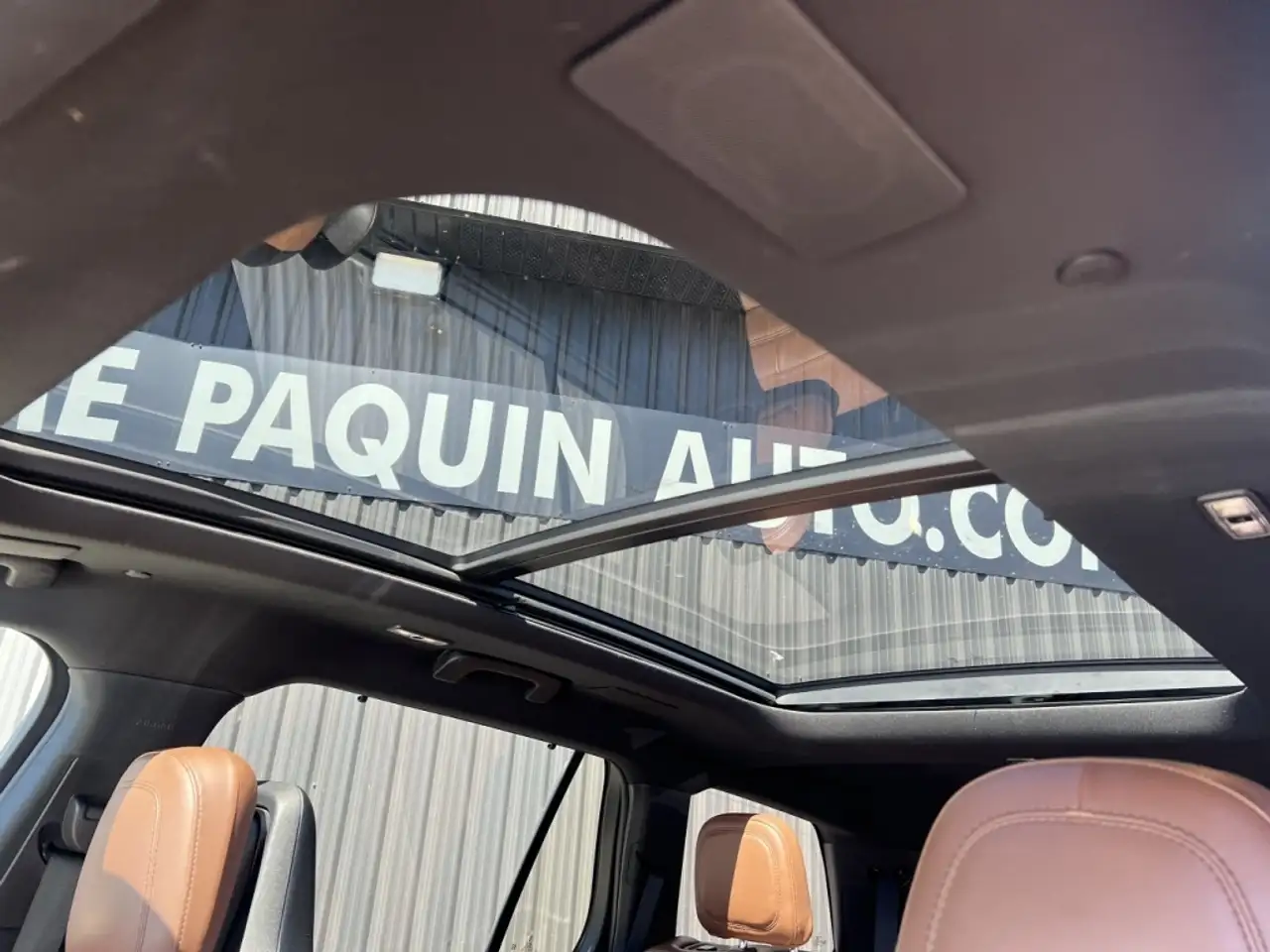 Lincoln Aviator снимка Lincoln Aviator