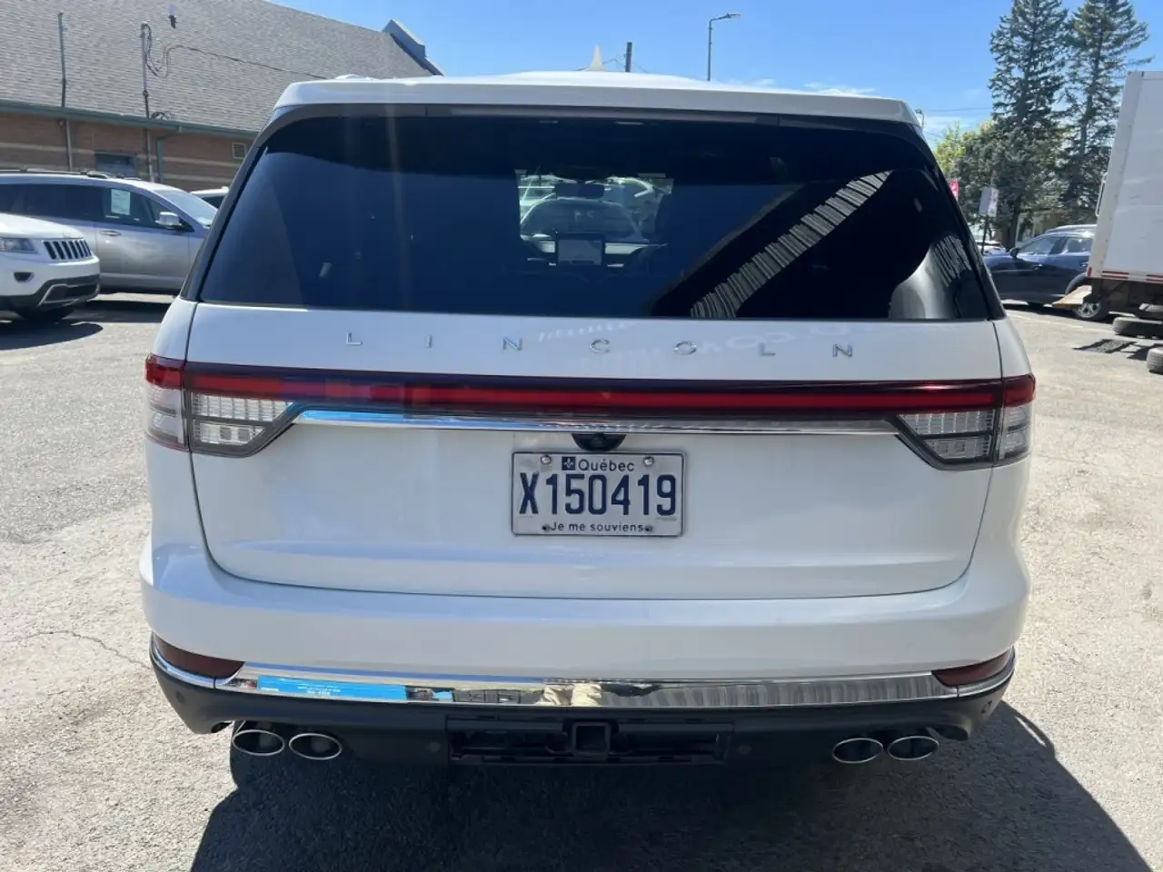 Lincoln Aviator снимка Lincoln Aviator