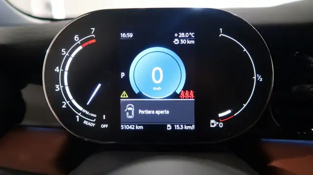 Mini Hatch view 6