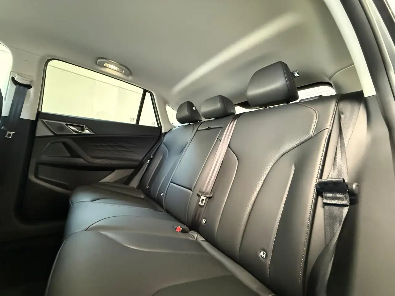 MG HS 1.5 hybrid+ Luxury auto, миниатюра 11