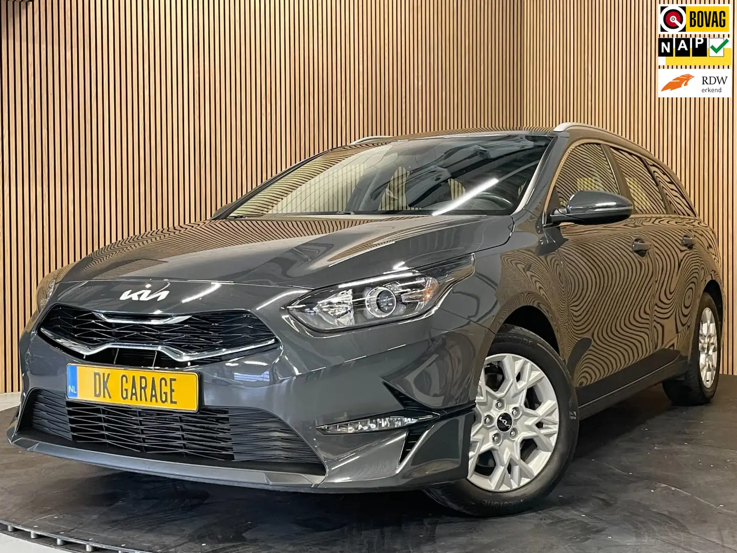 Kia Ceed SW / cee'd SW Sportswagon 1.0 T-GDi DynamicPlusLine|120PK|LEDER| Grijs - 1