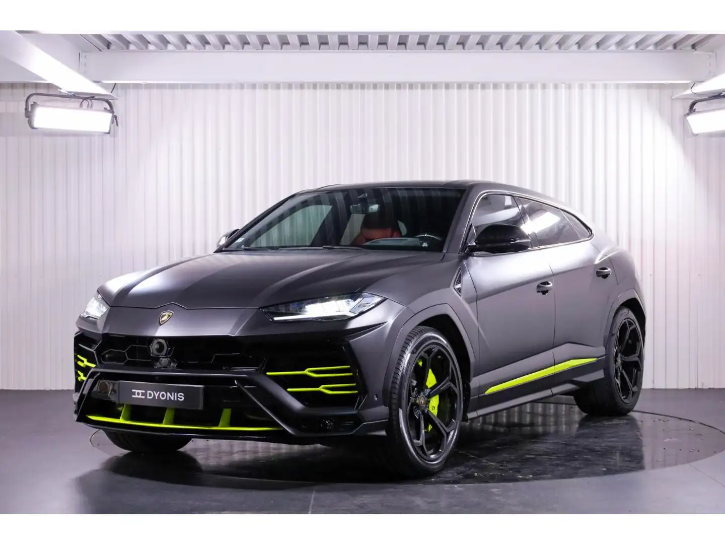 Lamborghini Urus 4.0L V8 BITURBO 650CV Grijs - 1