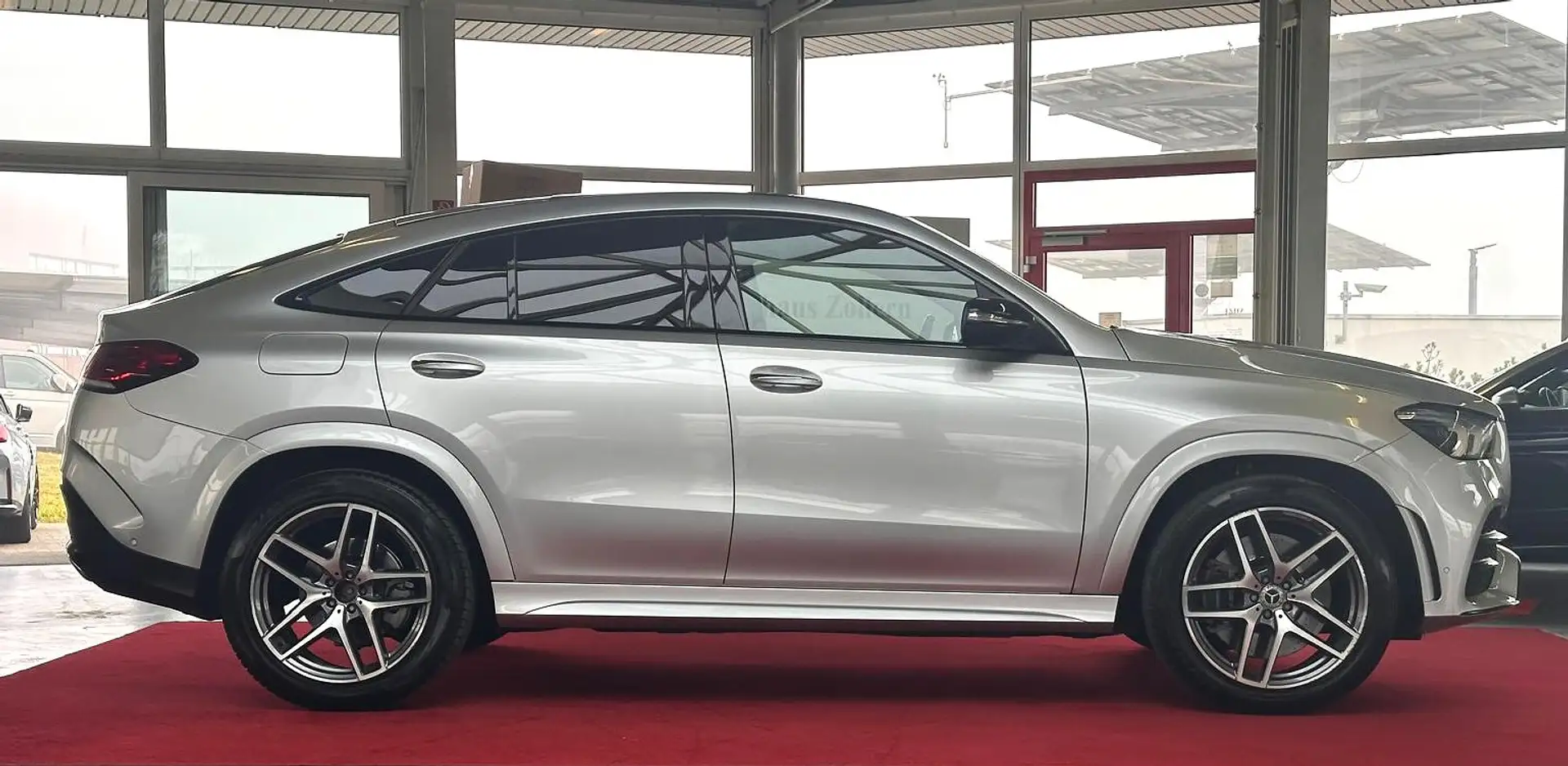 Mercedes-Benz GLE 400 d 4Matic Coupe AMG STANDHZ HUD AHK 360° PANO Silber - 2