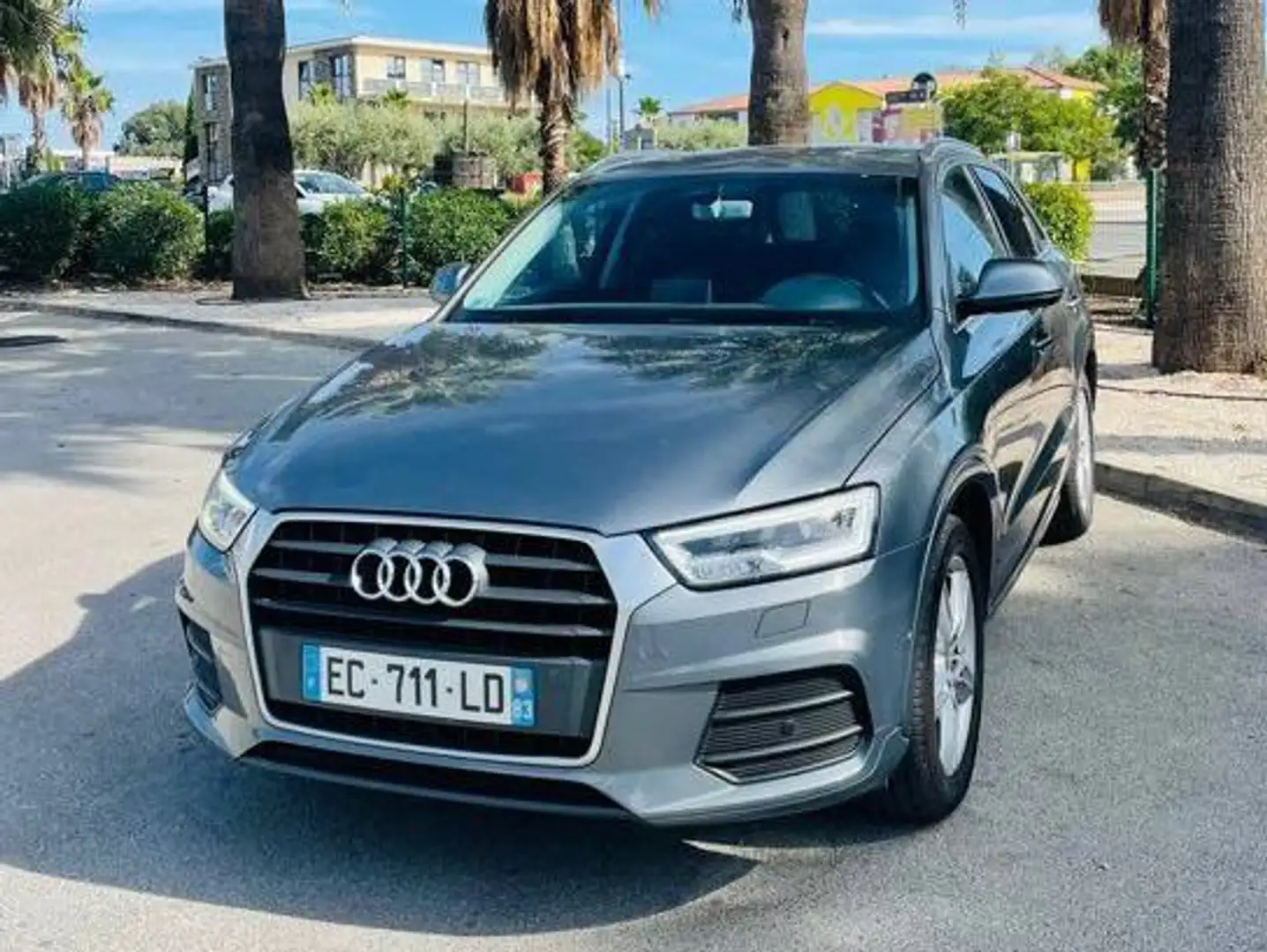 Audi Q3 2.0 TDI 150 ch Ambition Luxe S tronic 7 Gris - 1