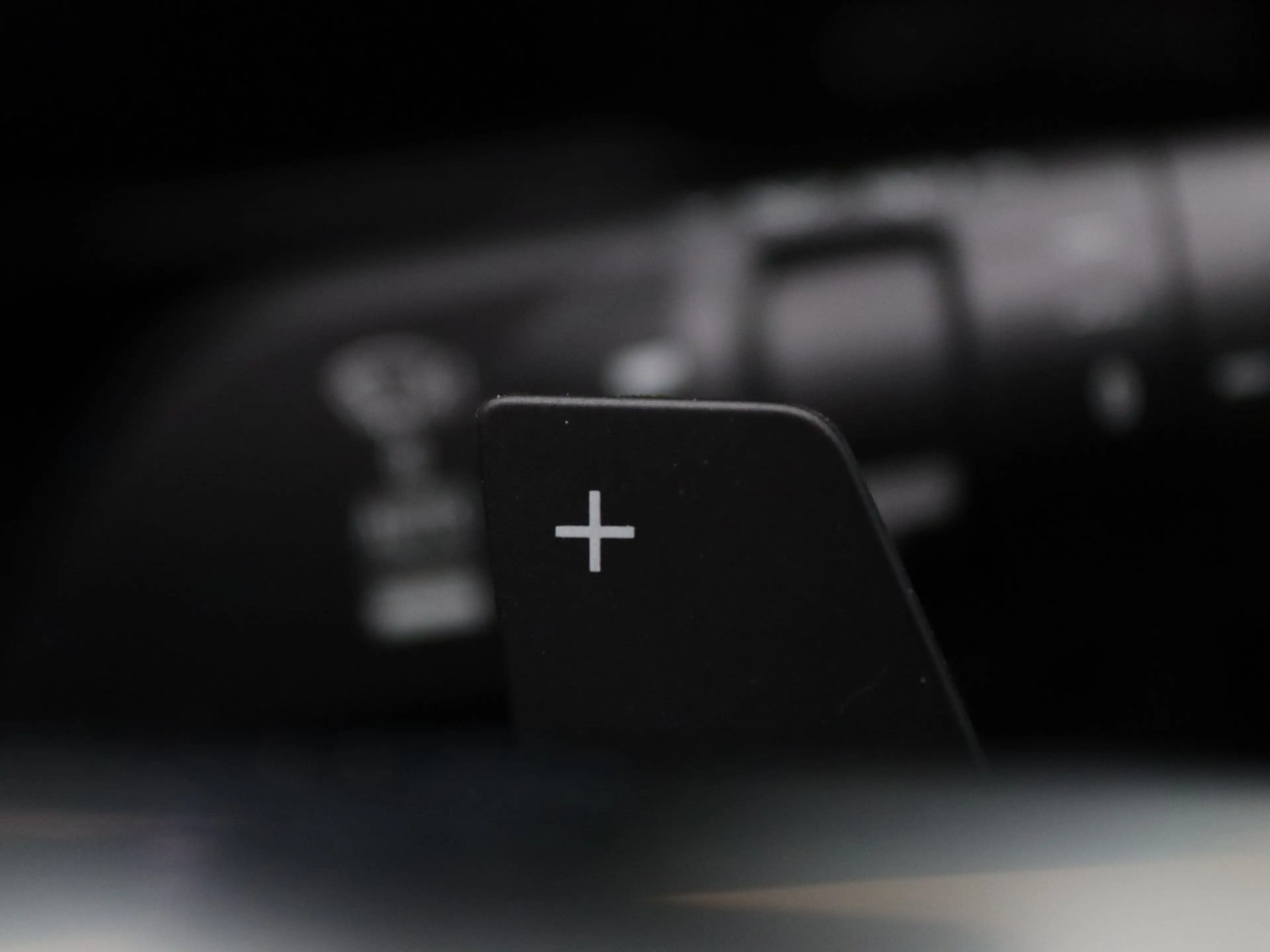 Renault Austral 1.2 E-Tech full hybrid 200 esprit Alpine Apple Car — photo 16