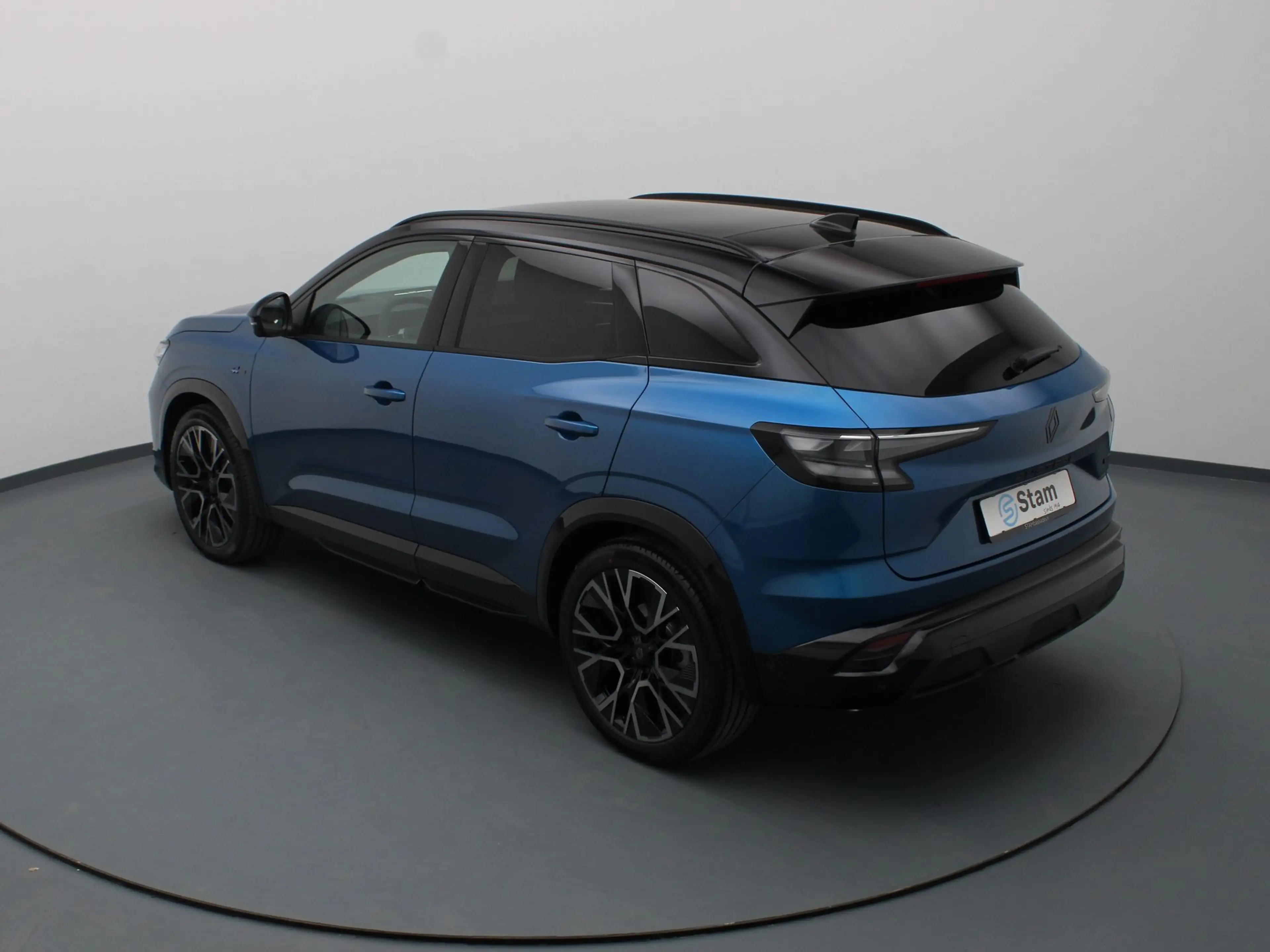 Renault Austral 1.2 E-Tech full hybrid 200 esprit Alpine Apple Car — photo 12