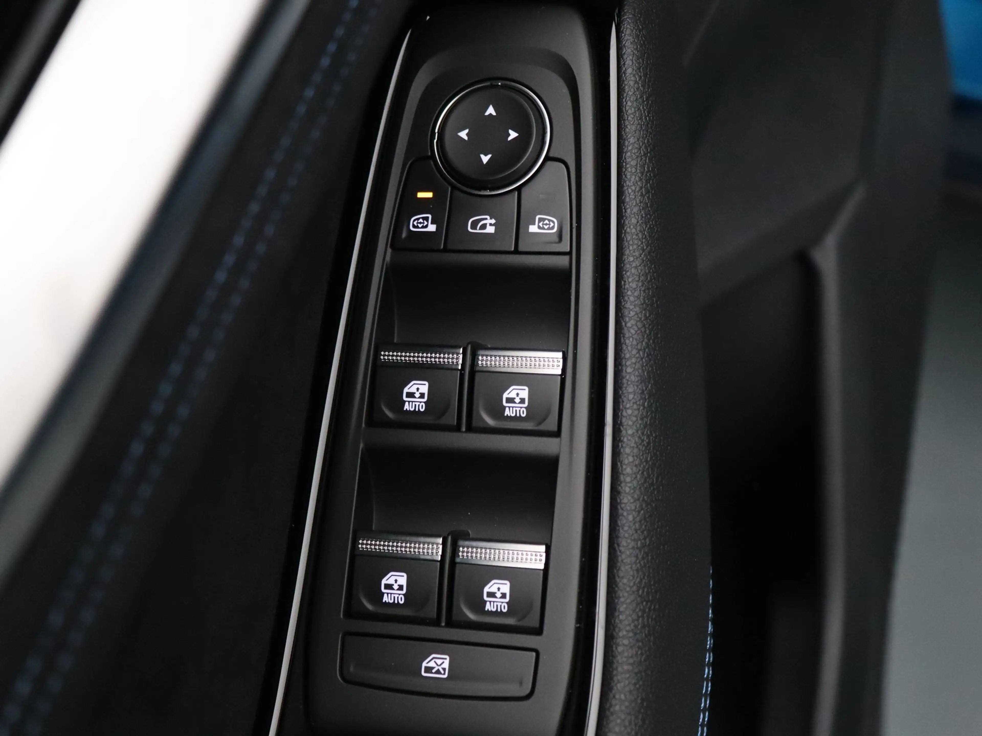 Renault Austral 1.2 E-Tech full hybrid 200 esprit Alpine Apple Car — photo 30
