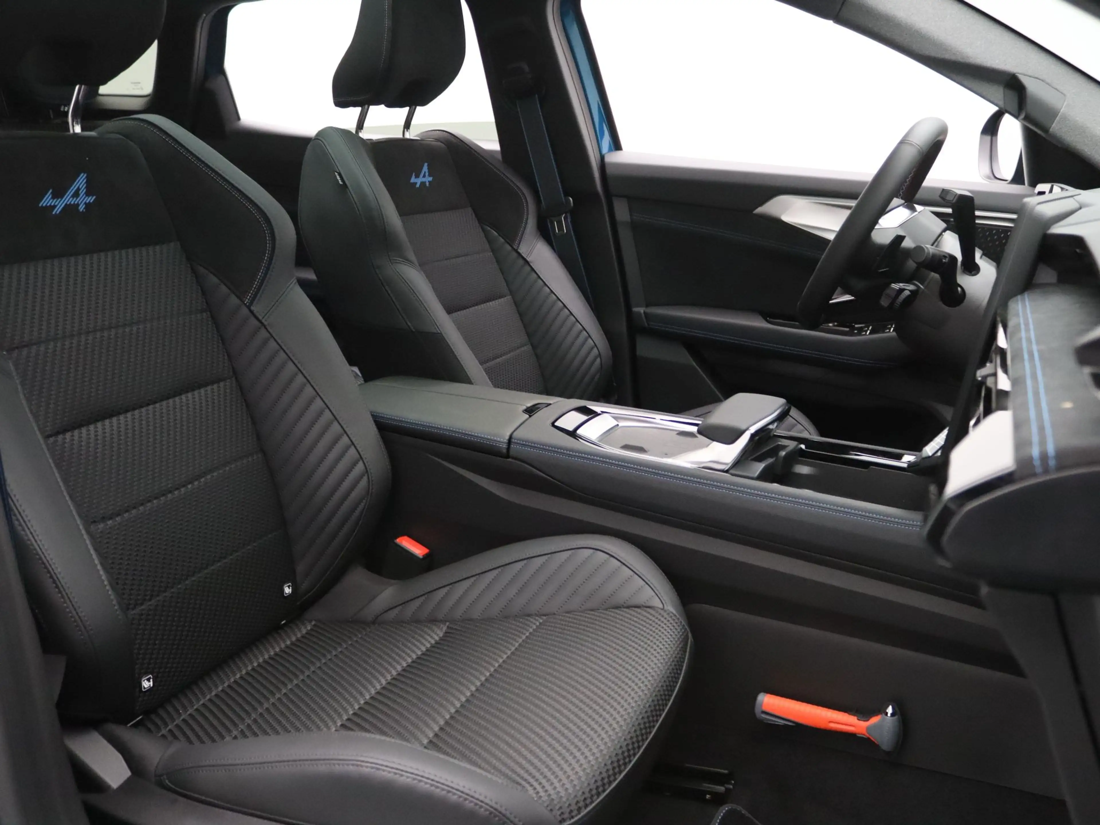 Renault Austral 1.2 E-Tech full hybrid 200 esprit Alpine Apple Car — photo 36