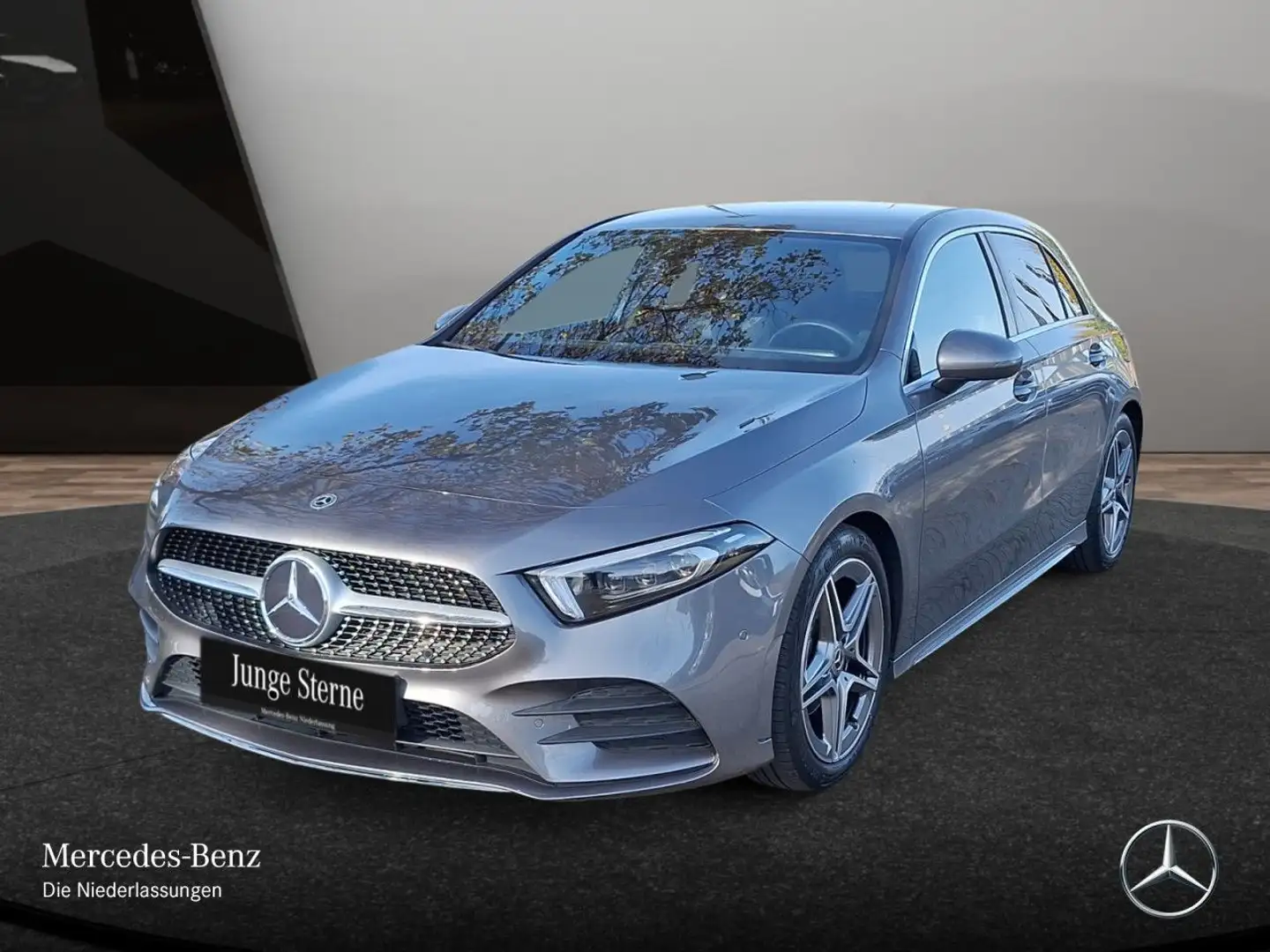 Mercedes-Benz A 180 AMG+AHK+MULTIBEAM+KAMERA+7G Gris - 2
