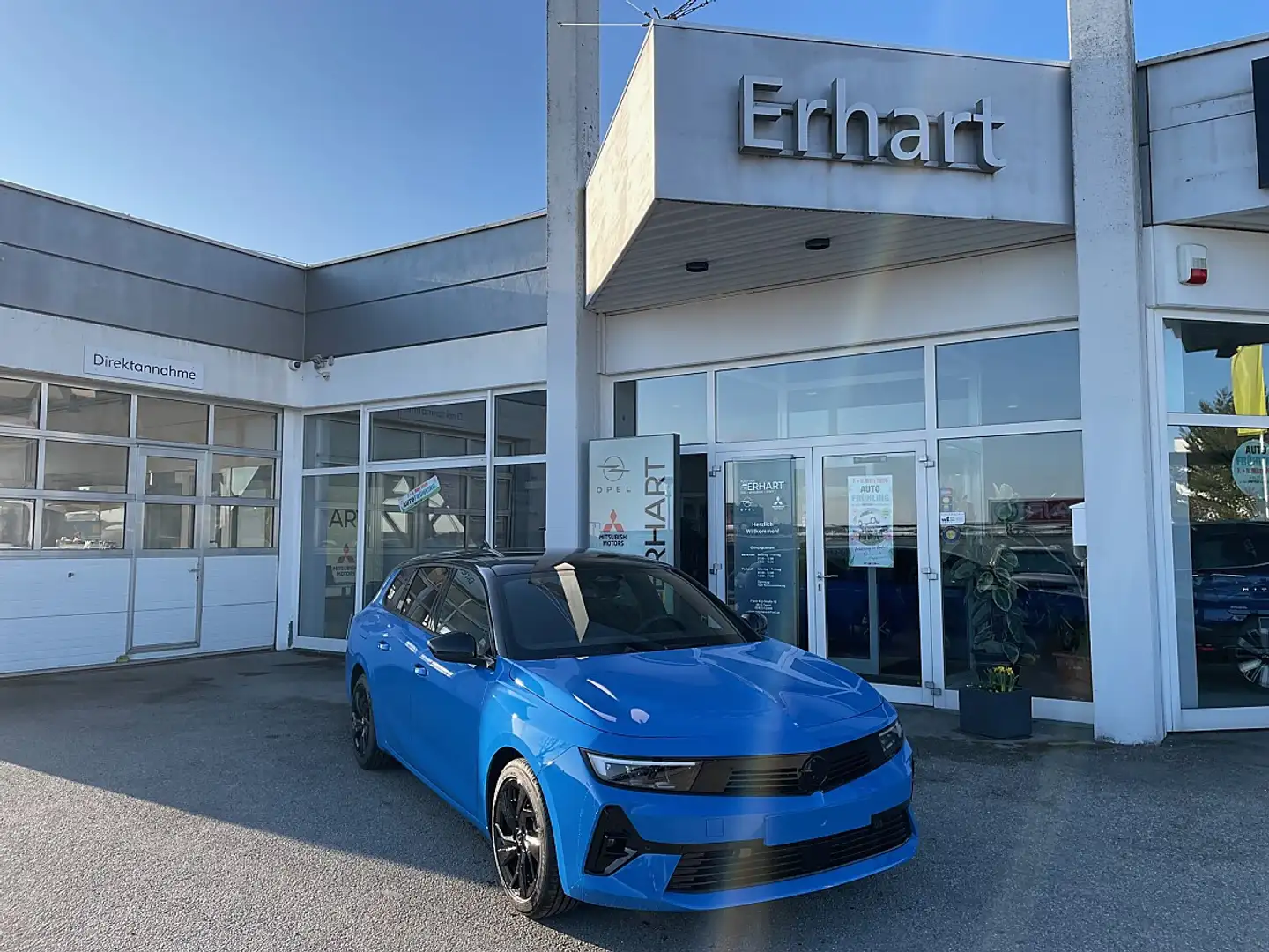 Opel Astra ST 1,2 Turbo GS Aut. Blau - 1