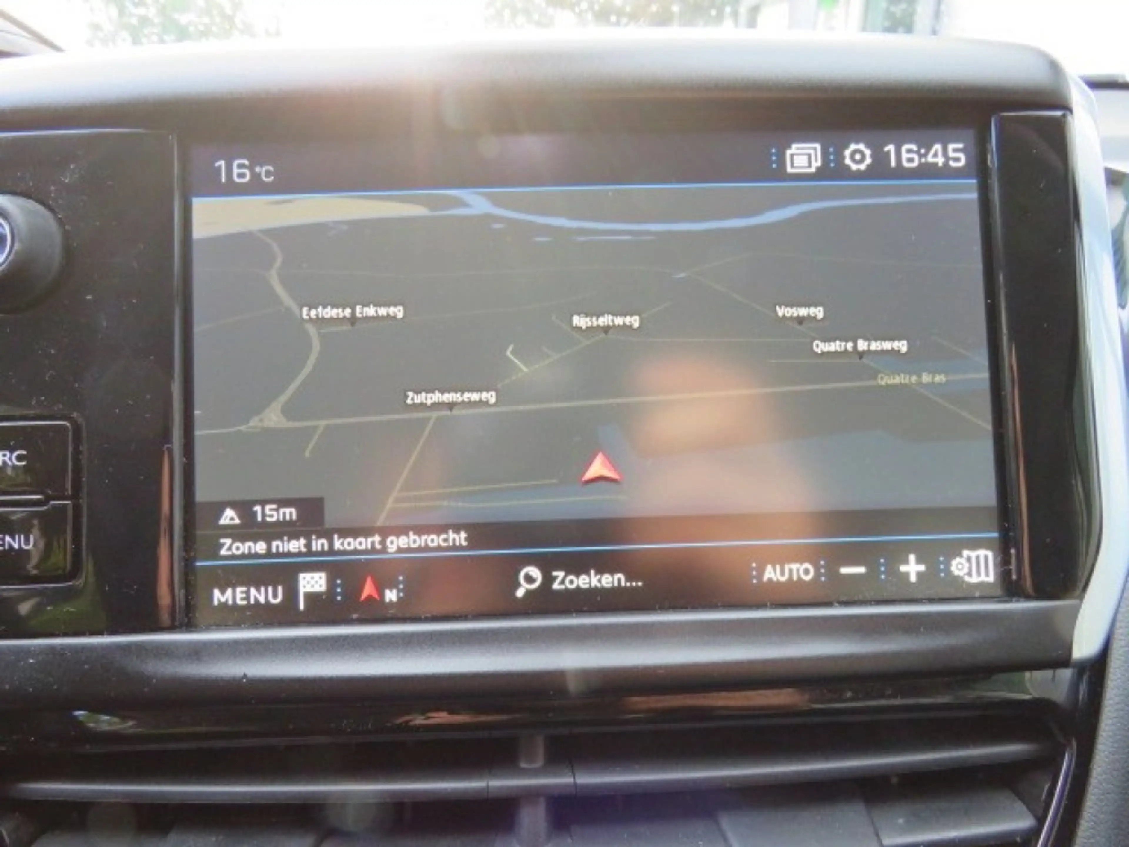 Peugeot 208 1.2 PURET. SIGNATURE — photo 23