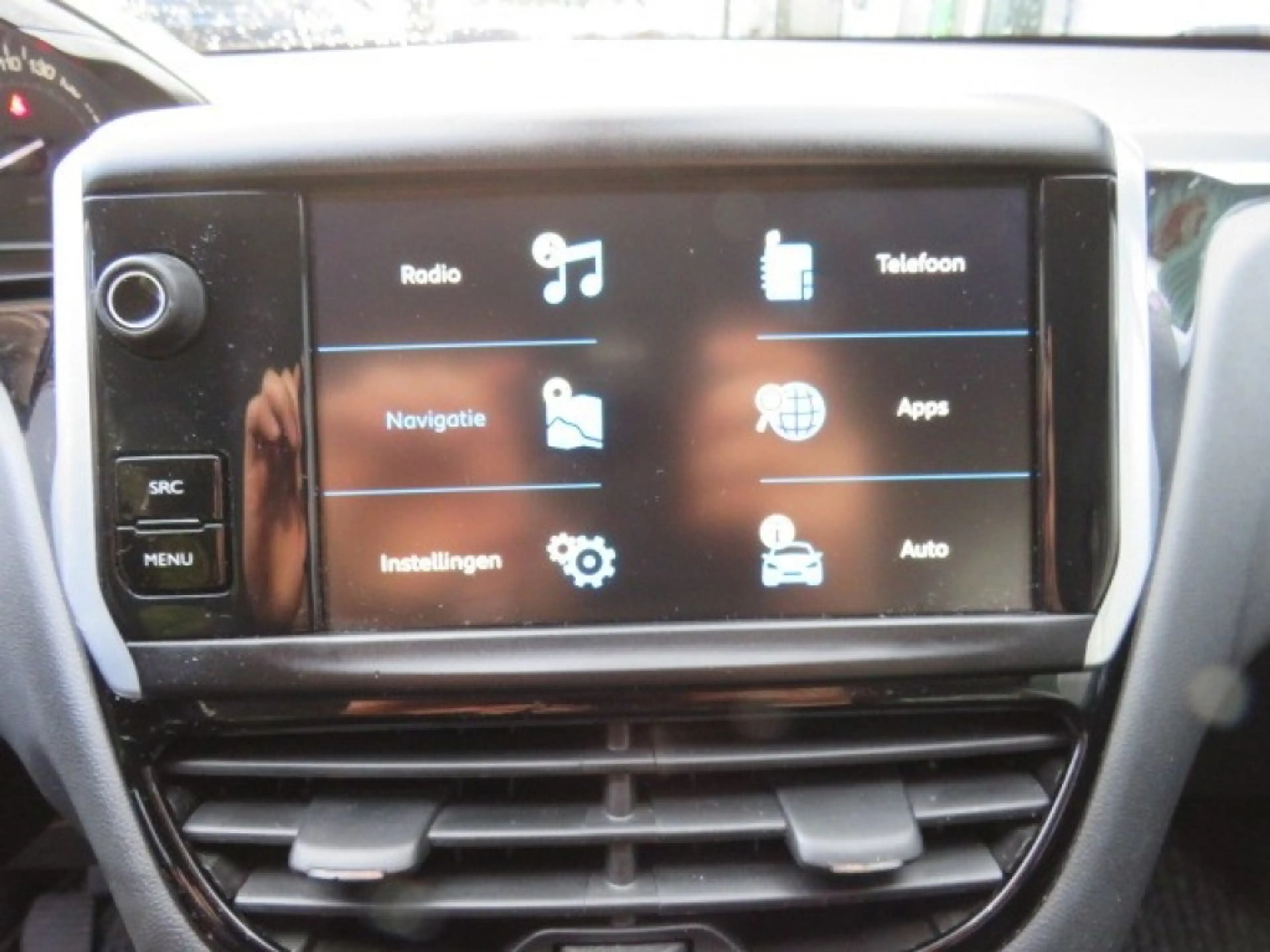 Peugeot 208 1.2 PURET. SIGNATURE — photo 20